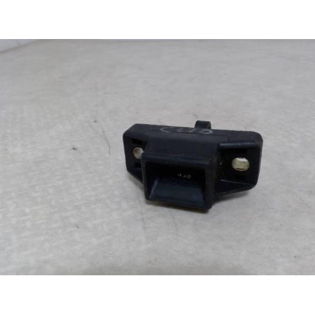 Serrure de coffre RENAULT CLIO 2 PHASE 1 d’occasion