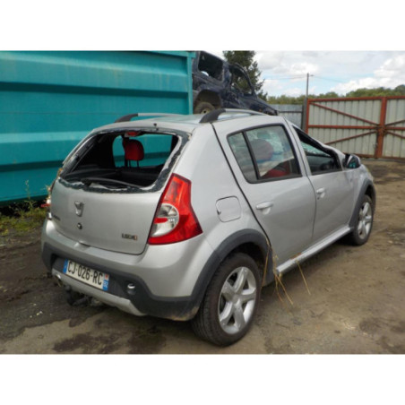 Platine feu arriere droit DACIA SANDERO 1 d’occasion