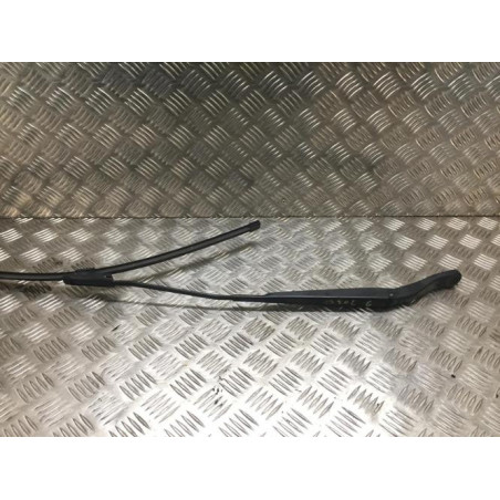 Bras essuie glace avant gauche RENAULT MEGANE 3 PHASE 1 BREAK d’occasion