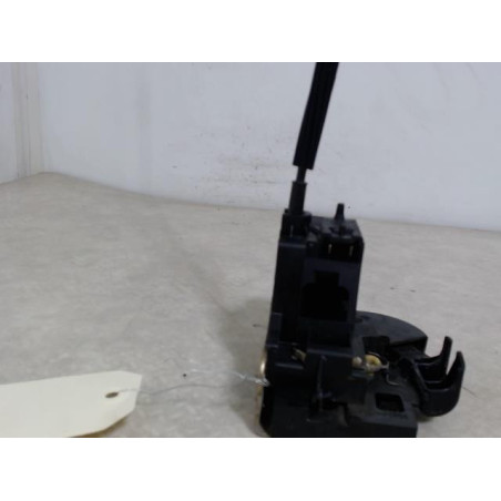 Serrure avant gauche RENAULT CLIO 2 PHASE 2 d’occasion