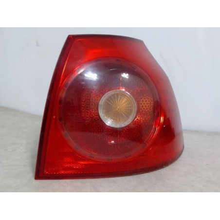 Feu arriere principal droit (feux) VOLKSWAGEN GOLF 5 d’occasion