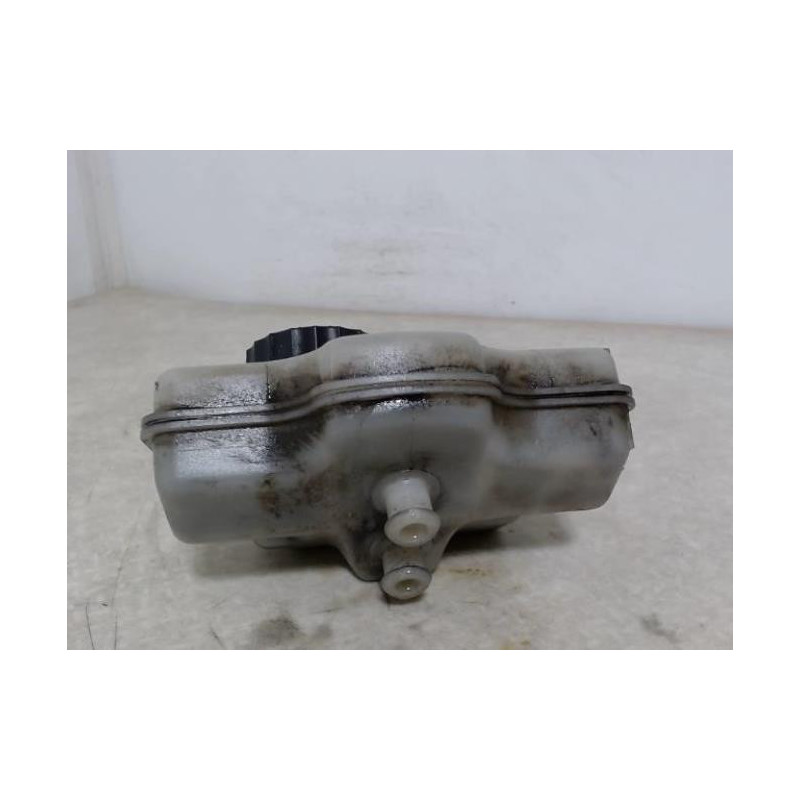 Maitre cylindre (freinage) PEUGEOT 106 PHASE 2 d’occasion