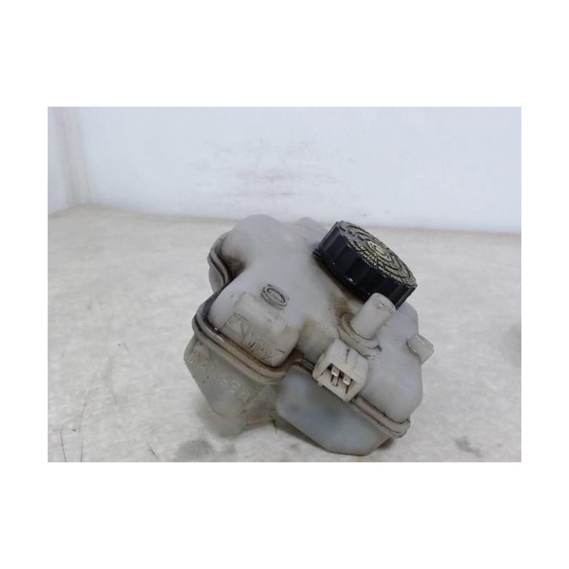 Maitre cylindre (freinage) PEUGEOT 106 PHASE 2 d’occasion