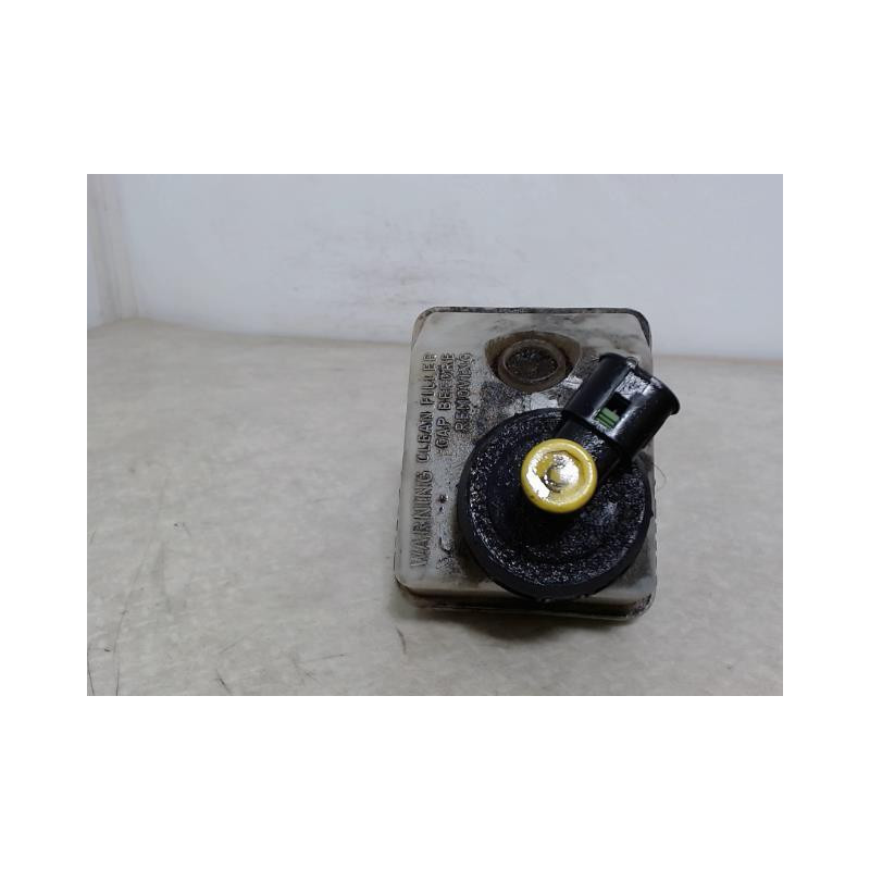 Maitre cylindre (freinage) RENAULT TWINGO 1 PHASE 2 d’occasion