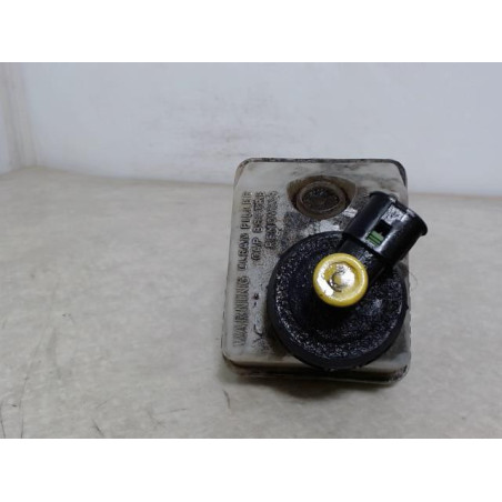 Maitre cylindre (freinage) RENAULT TWINGO 1 PHASE 2 d’occasion