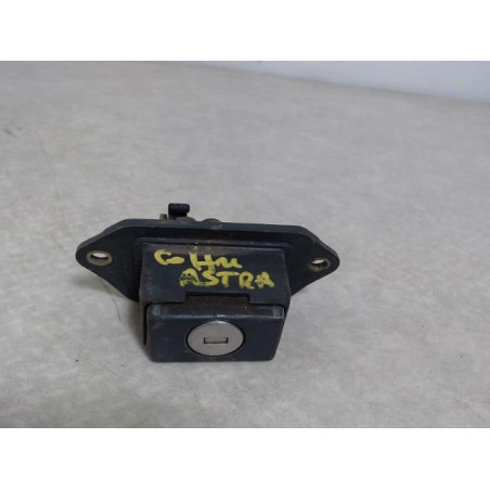Serrure de coffre OPEL ASTRA G BREAK d’occasion