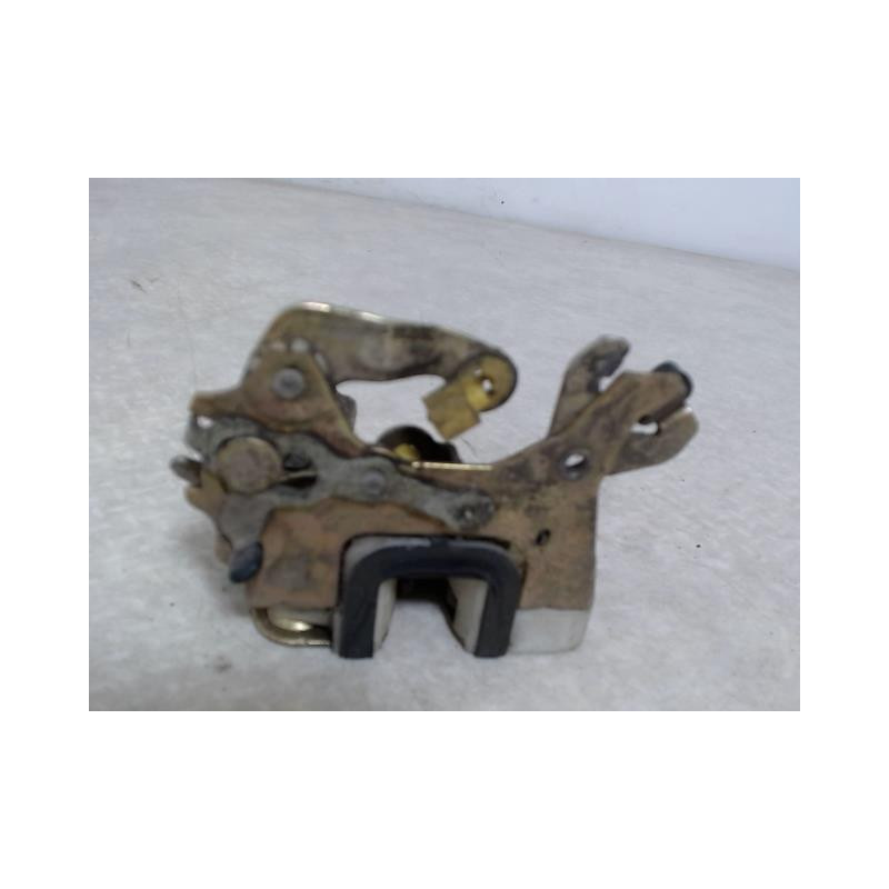 Serrure arriere droit NISSAN MICRA 2 PHASE 3 d’occasion