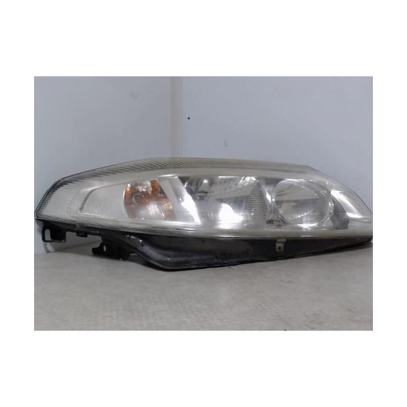 Optique avant principal droit (feux)(phare) RENAULT LAGUNA 2 PHASE 1 d’occasion