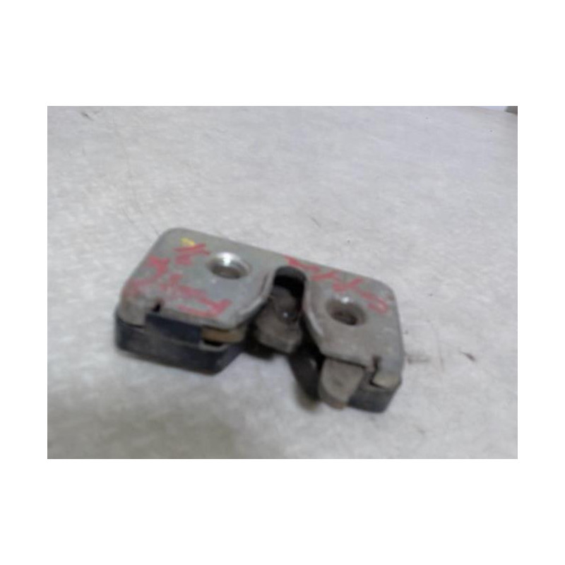 Serrure de coffre FORD  d’occasion