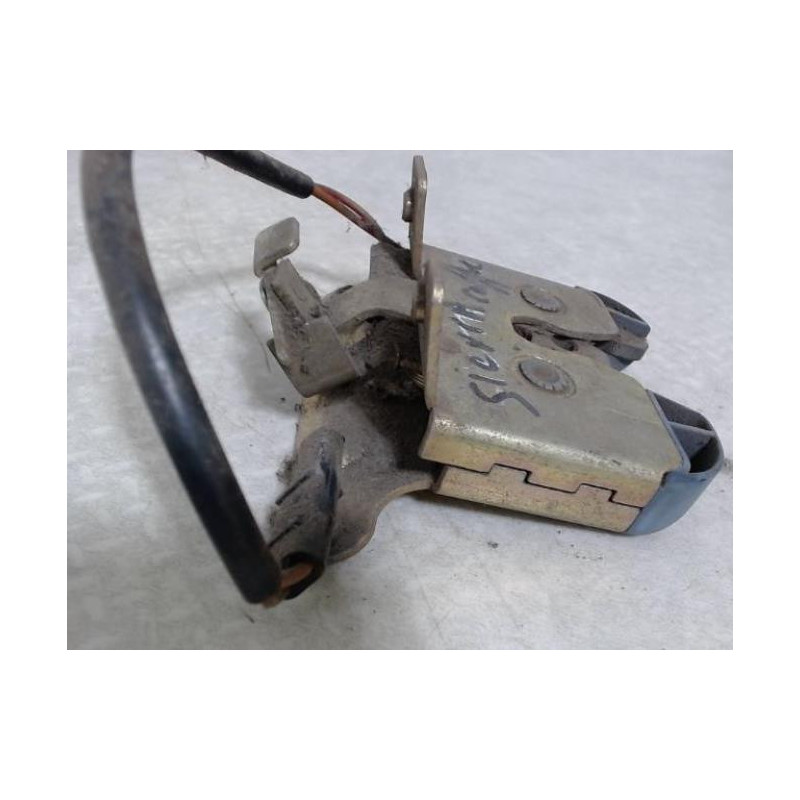 Serrure de coffre FORD SIERRA PHASE 2 d’occasion