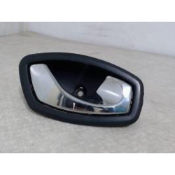 Poignee interieur avant droit RENAULT CLIO 4 PHASE 1 d’occasion