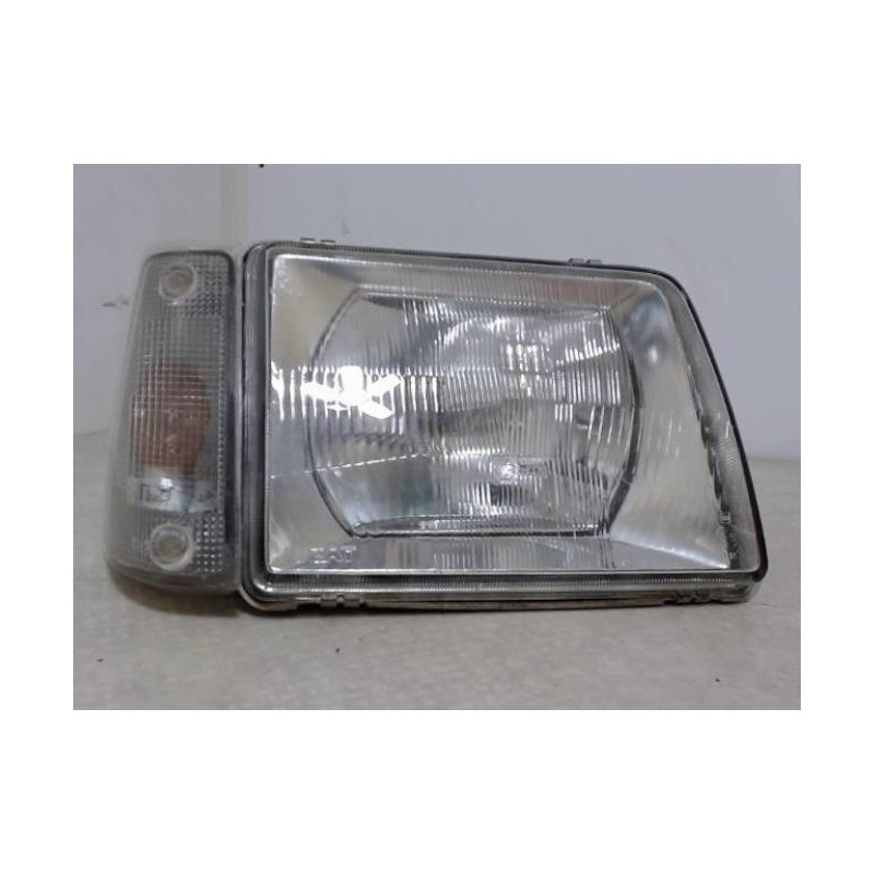 Optique avant principal droit (feux)(phare) SEAT MARBELLA d’occasion