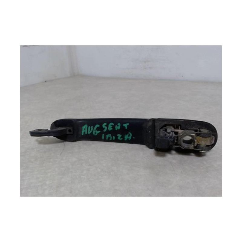 Poignee porte avant gauche SEAT IBIZA 2 PHASE 3 d’occasion
