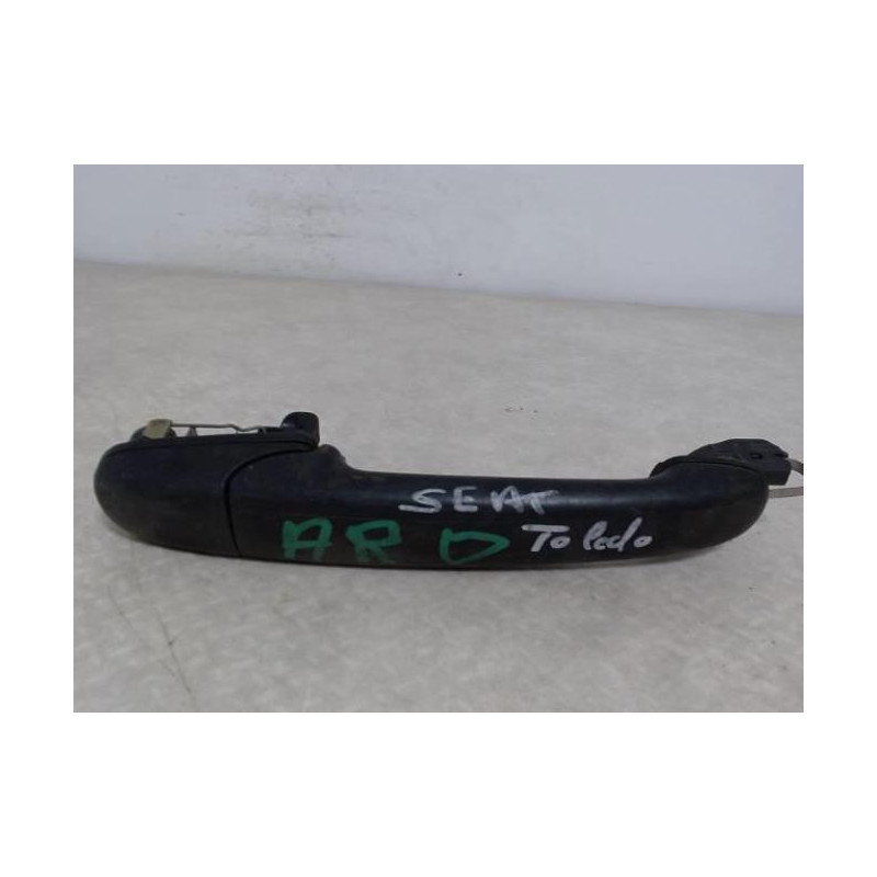 Poignee porte arriere droit SEAT  d’occasion