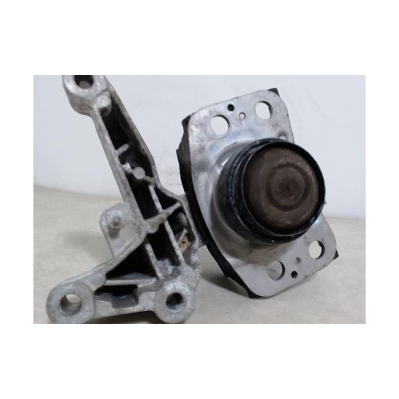 Support moteur RENAULT TWINGO 2 PHASE 1 d’occasion