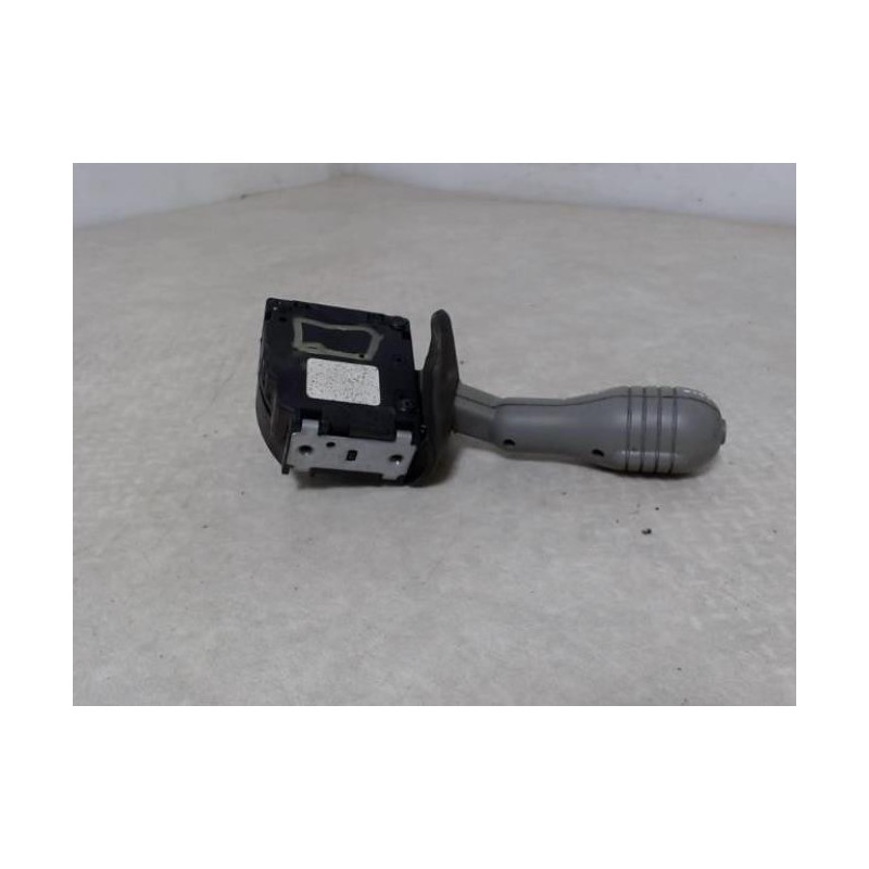 Commodo d'essuie glaces RENAULT TWINGO 2 PHASE 1 d’occasion
