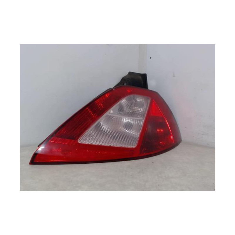 Feu arriere principal droit (feux) RENAULT MEGANE 2 PHASE 1 d’occasion