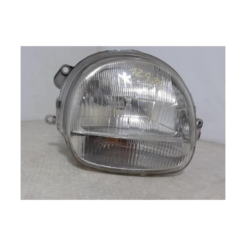 Optique avant principal droit (feux)(phare) RENAULT TWINGO 1 PHASE 2 d’occasion