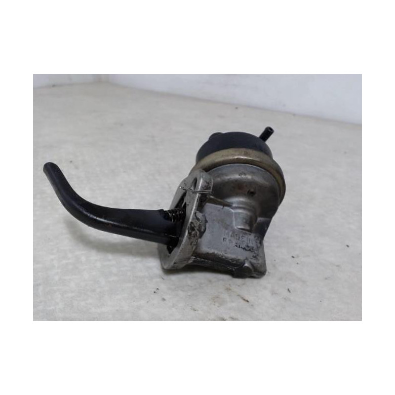 Pompe à carburant PEUGEOT 205 PHASE 2 d’occasion