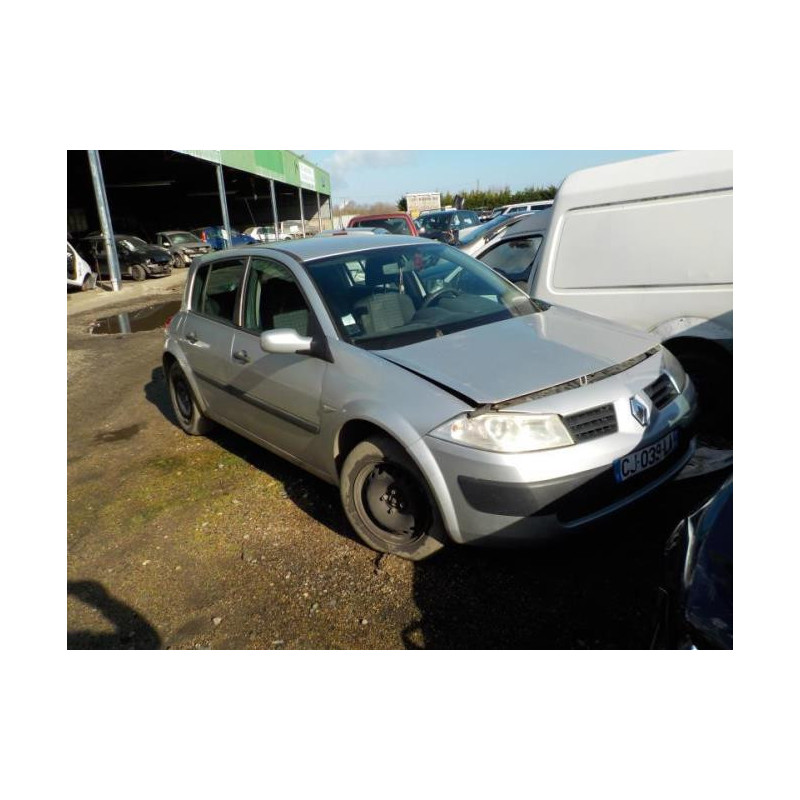Anti brouillard gauche (feux) RENAULT MEGANE 2 PHASE 2 d’occasion