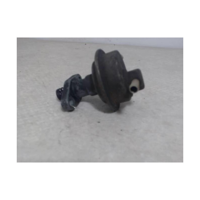 Pompe à carburant FORD ESCORT 3 d’occasion