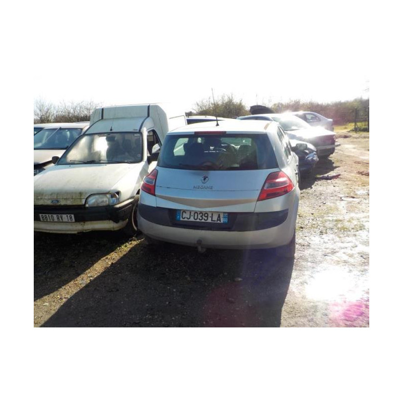 Anti brouillard gauche (feux) RENAULT MEGANE 2 PHASE 2 d’occasion