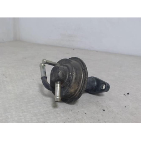 Pompe à carburant FORD FIESTA 2 d’occasion
