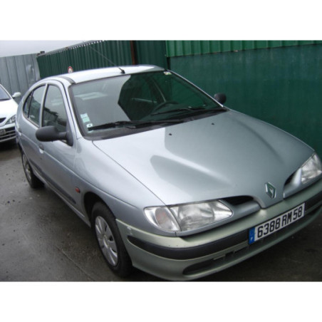 Calculateur RENAULT MEGANE 1 PHASE 1 d’occasion
