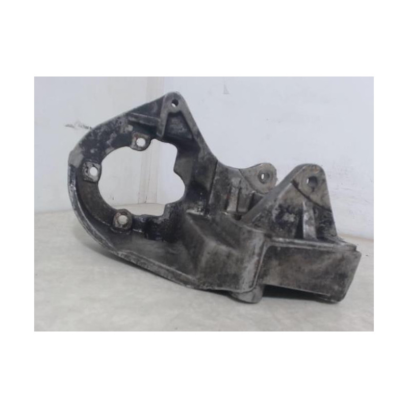 Pompe de direction FORD ESCORT 5 PHASE 2 d’occasion