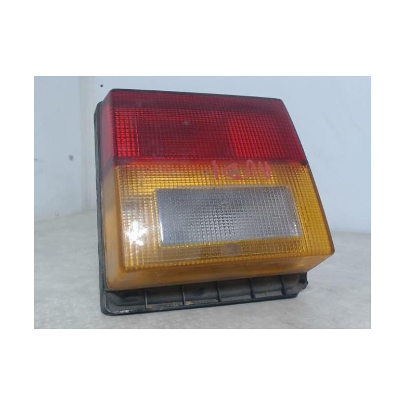Feu arriere principal gauche (feux) AUDI 80 1 PHASE 1 d’occasion