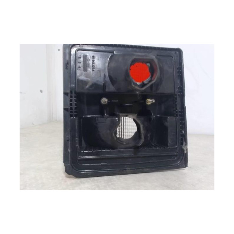 Feu arriere principal gauche (feux) AUDI 80 1 PHASE 1 d’occasion