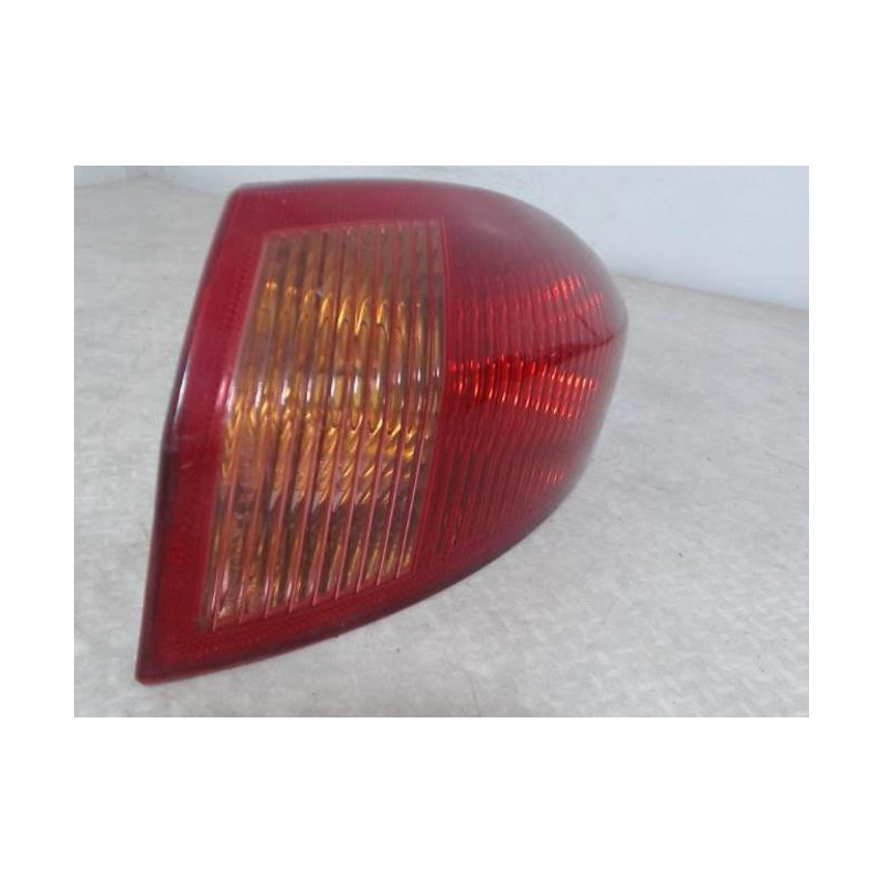 Feu arriere principal droit (feux) ALFA ROMEO 147 PHASE 2 d’occasion