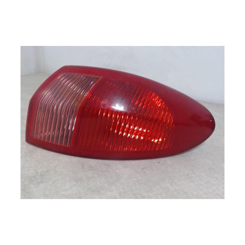 Feu arriere principal droit (feux) ALFA ROMEO 147 PHASE 2 d’occasion