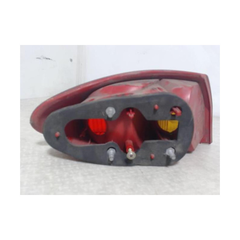 Feu arriere principal droit (feux) ALFA ROMEO 147 PHASE 1 d’occasion