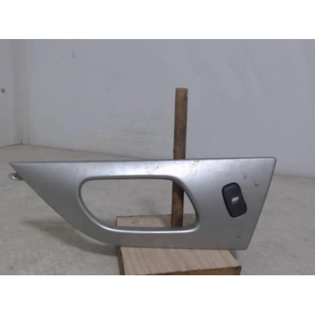 Interrupteur de leve vitre avant droit PEUGEOT 407 PHASE 2 BREAK d’occasion
