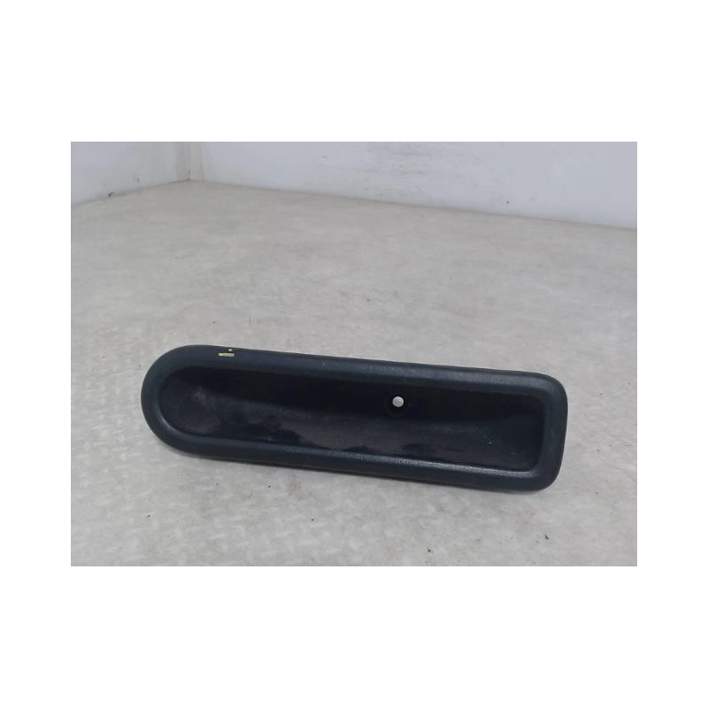 Poignee de maintien avant droit RENAULT CLIO 3 PHASE 1 d’occasion