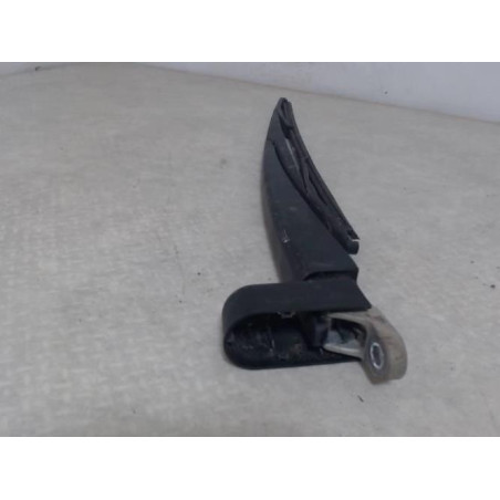 Balais essuie glace avant PEUGEOT 1.4 HDI 70 8V d’occasion