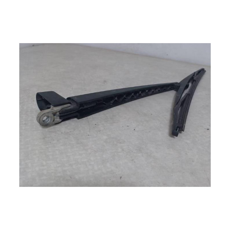 Balais essuie glace avant PEUGEOT 1.4 HDI 70 8V d’occasion