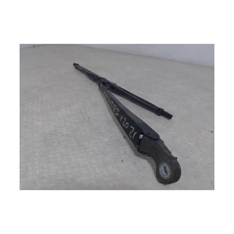Bras essuie glace avant SEAT IBIZA 3 PHASE 1 d’occasion