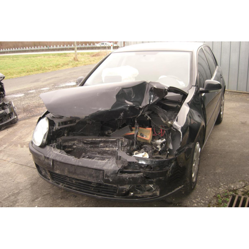 Feu arriere principal droit (feux) VOLKSWAGEN GOLF 5 d’occasion