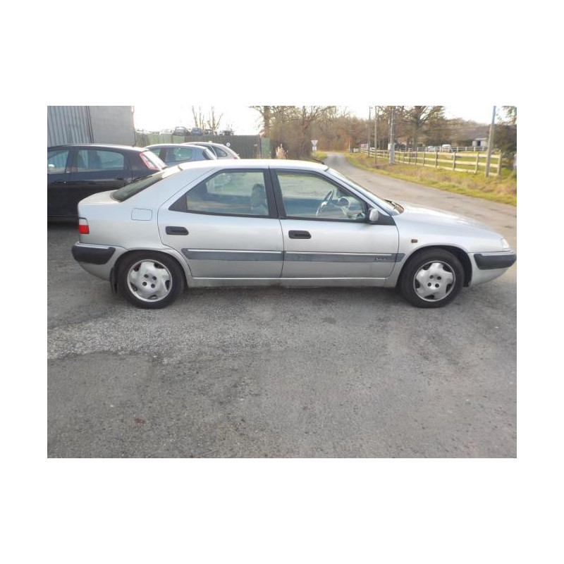 Optique avant secondaire gauche (feux)(clignotant) CITROEN XANTIA PHASE 2 d’occasion