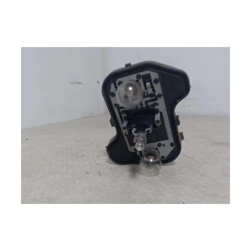 Platine feu arriere droit VOLKSWAGEN GOLF 5 d’occasion