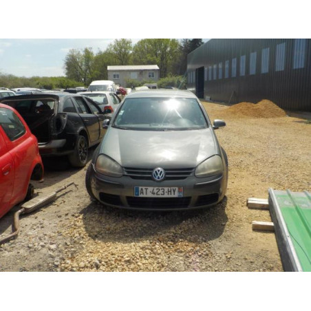 Platine feu arriere droit VOLKSWAGEN GOLF 5 d’occasion
