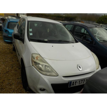 Anti brouillard droit (feux) RENAULT CLIO 3 PHASE 2 d’occasion