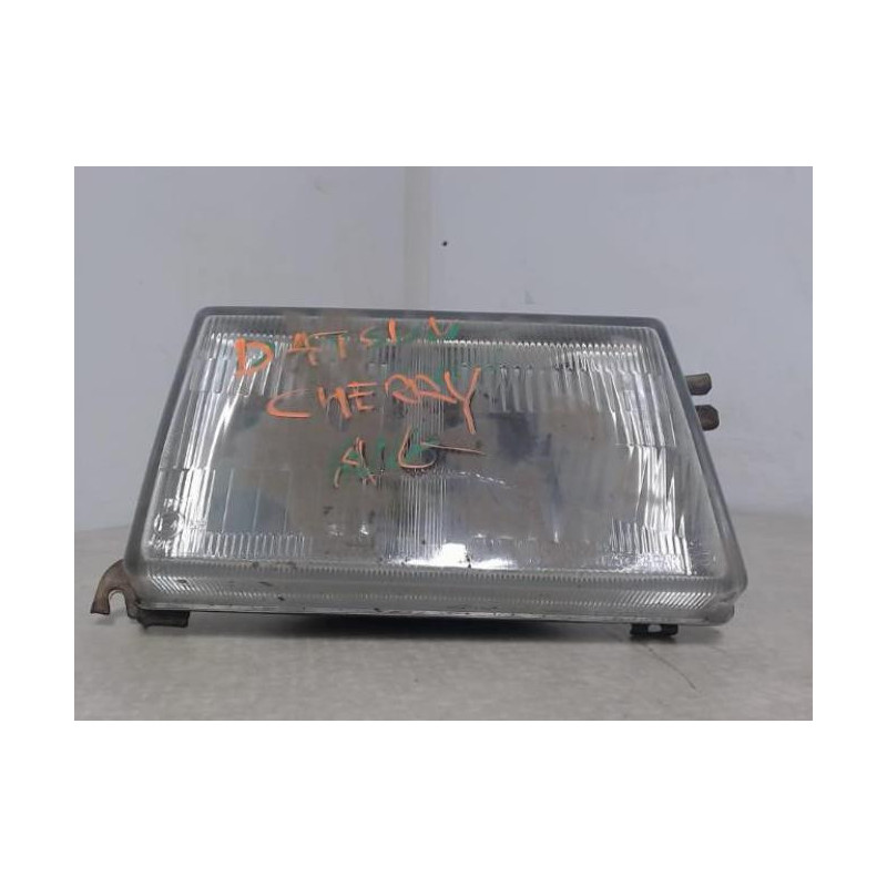 Optique avant principal gauche (feux)(phare) DATSUN  d’occasion
