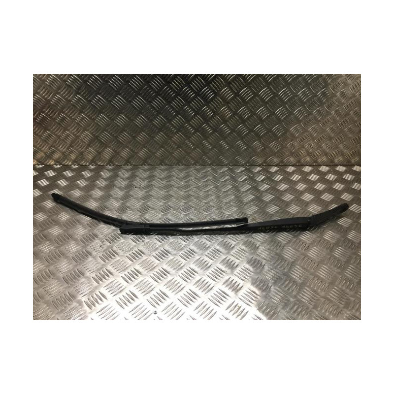 Bras essuie glace avant gauche RENAULT CLIO 3 PHASE 1 d’occasion