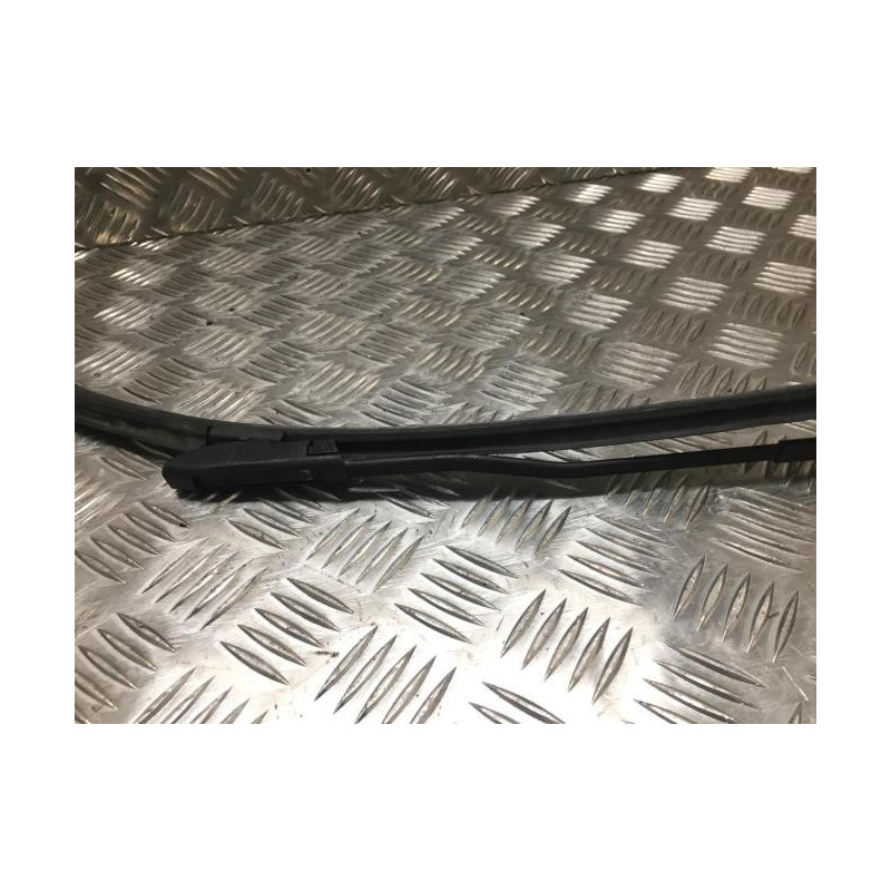 Bras essuie glace avant gauche RENAULT CLIO 3 PHASE 1 d’occasion