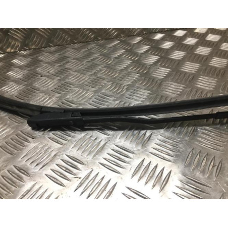 Bras essuie glace avant gauche RENAULT CLIO 3 PHASE 1 d’occasion