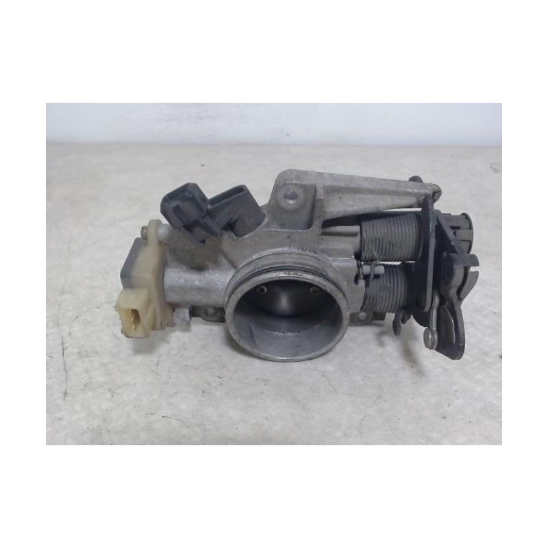 Boitier papillon PEUGEOT 306 PHASE 1 d’occasion