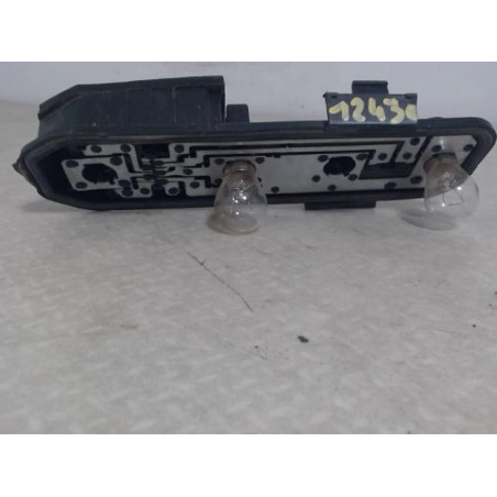 Platine feu arriere gauche RENAULT CLIO 2 PHASE 1 d’occasion